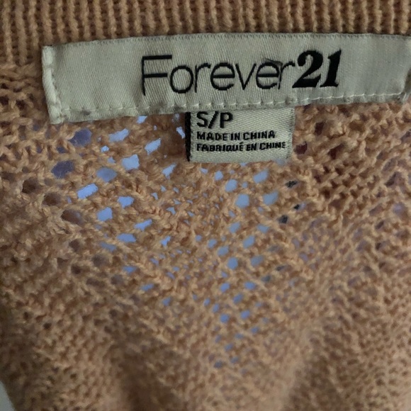 Forever21- Short Cardigan - Picture 3 of 3